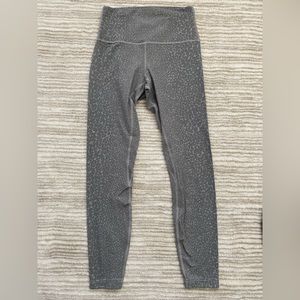 Lululemon 25” aligns